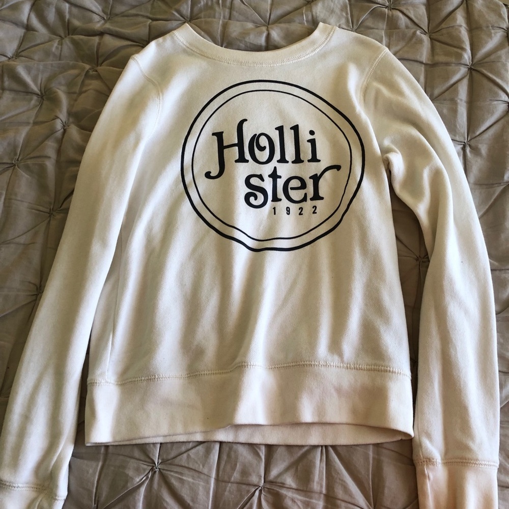 Hollister Long-Sleeved Crewneck